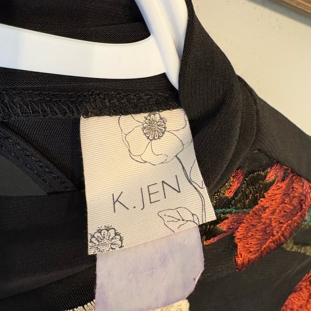 K. Jen black, red & cream floral embroidered long sleeve bodycon dress size S - Picture 8 of 10